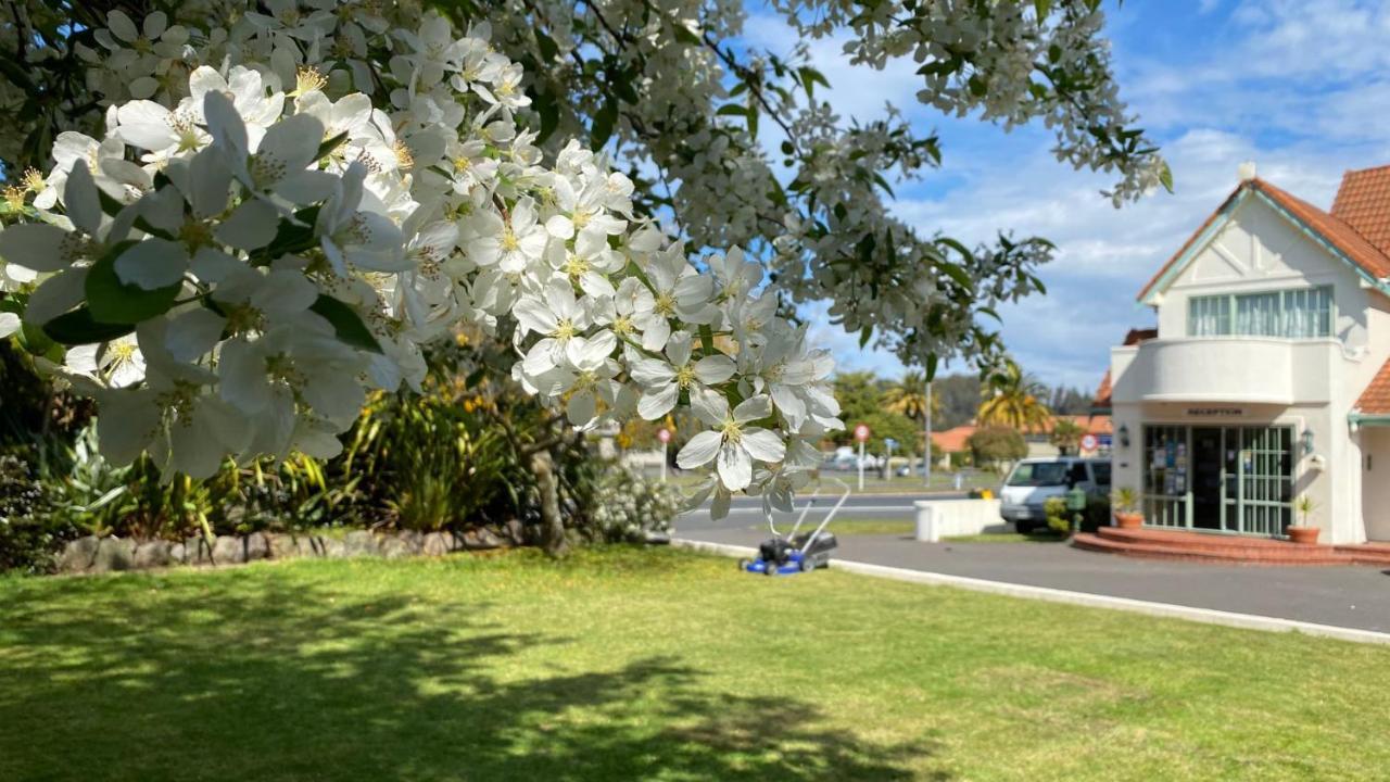 Rotorua Coachman Spa Motel Экстерьер фото